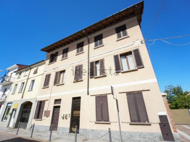 Appartamento in vendita a Sovico, Lombardia