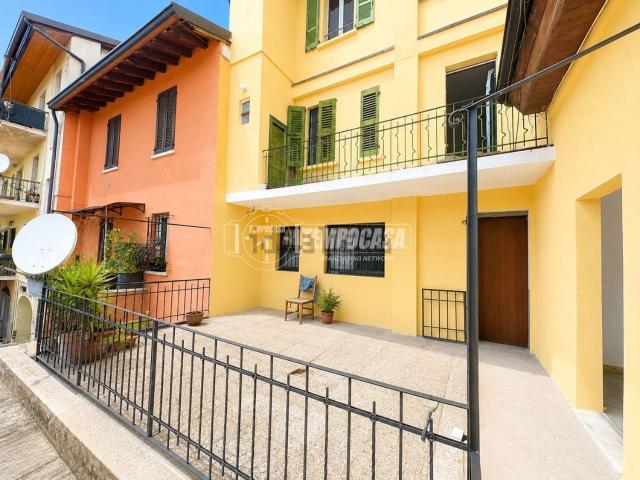 Appartamento in vendita a Zona Est, Brescia