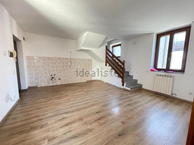 Appartamento in vendita a Arconate, Lombardia