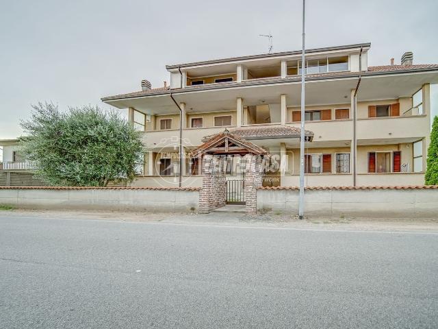 Appartamento in vendita a Robecchetto Con Induno, Lombardia