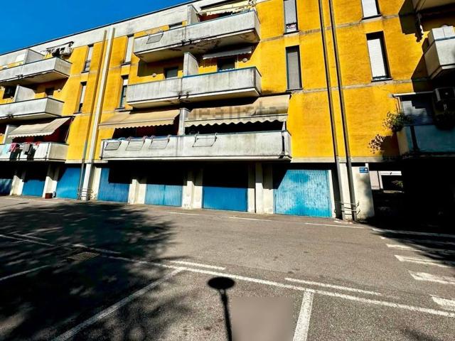 Appartamento in vendita a Roncadelle, Lombardia
