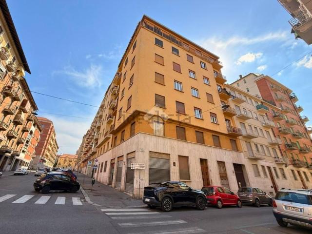 Appartamento in vendita a Circoscrizione 4, Piemonte