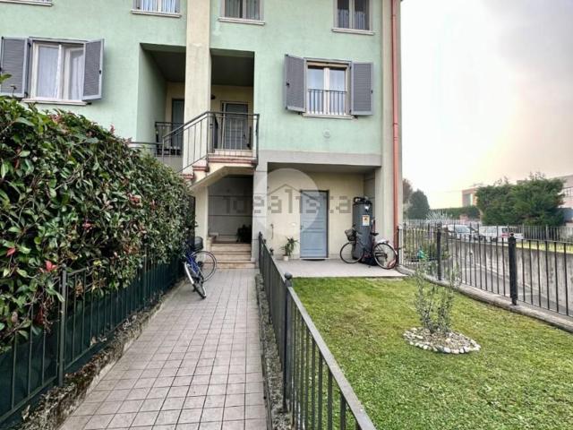Appartamento in vendita a Flero, Lombardia
