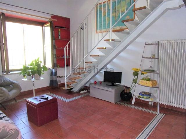 Appartamento in vendita a Fermignano, Pesaro E Urbino