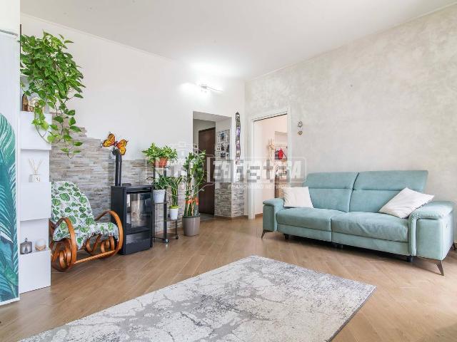 Appartamento in vendita a Lurago Marinone, Como