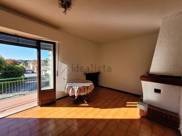 Appartamento in vendita a Lucino, Montano Lucino