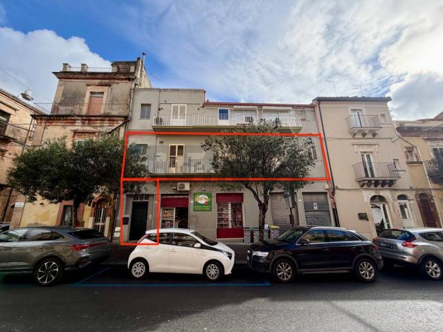 Appartamento in vendita a Ragusa Ibla, Ragusa