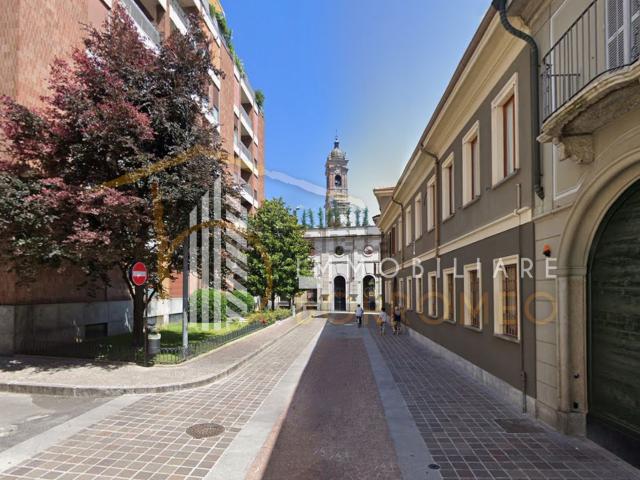 Appartamento in vendita a Centro, Monza