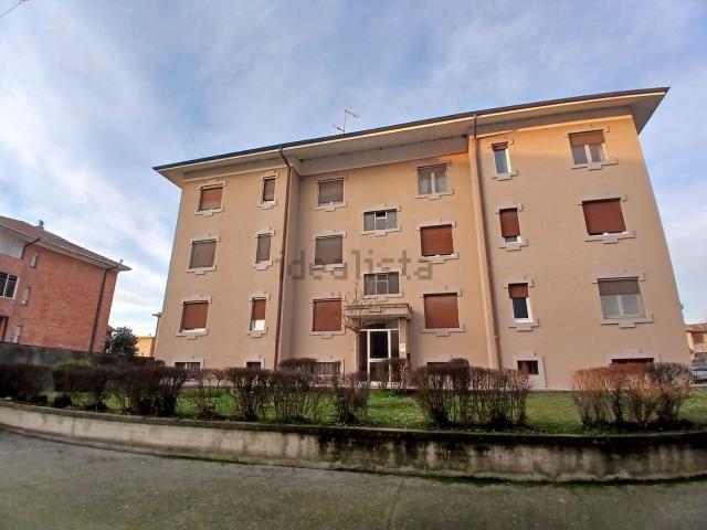 Appartamento in vendita a Crescentino, Vercelli