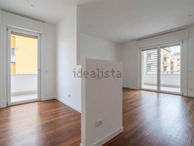 Appartamento in vendita a Bonaria, Cagliari