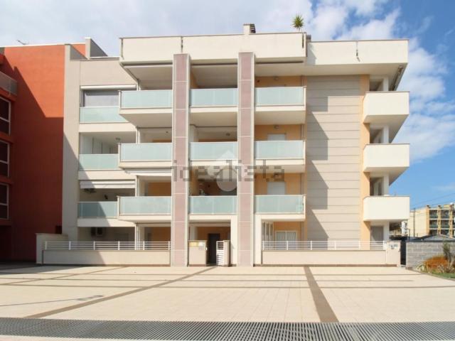 Appartamento in vendita a Roseto Degli Abruzzi, Abruzzo