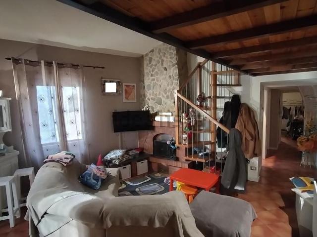 Appartamento in vendita a Calci, Toscana
