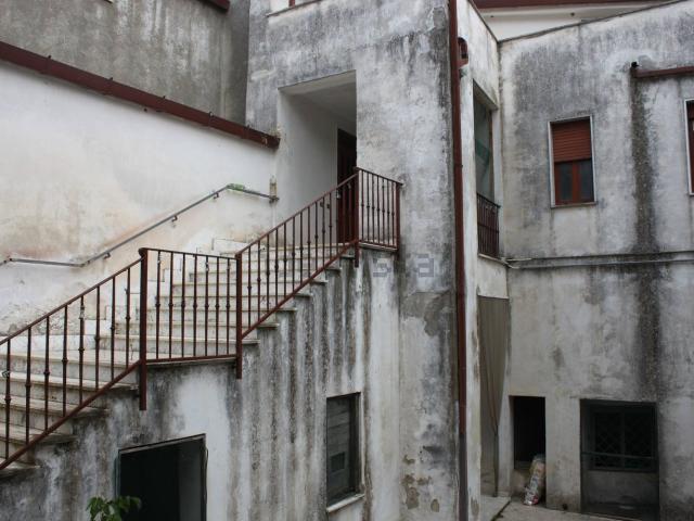 Appartamento in vendita a Dugenta