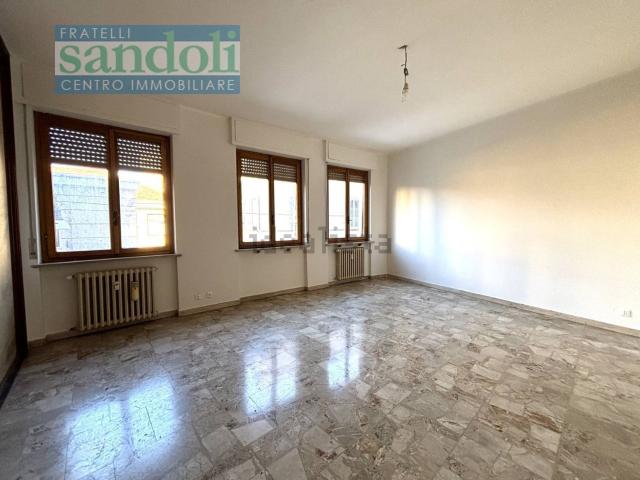 Appartamento in vendita a Porta Torino, Piemonte