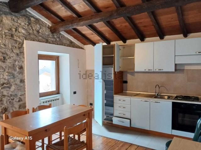 Appartamento in vendita a Unione di comuni Montana Lunigiana, Fosdinovo