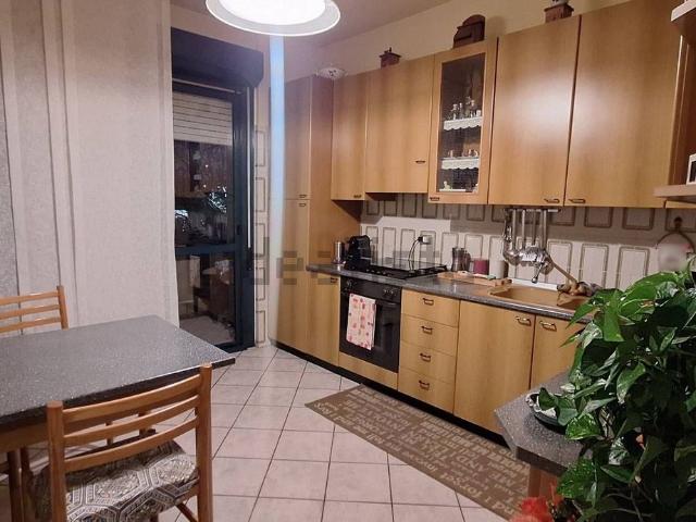 Appartamento in vendita a Roncadelle, Lombardia