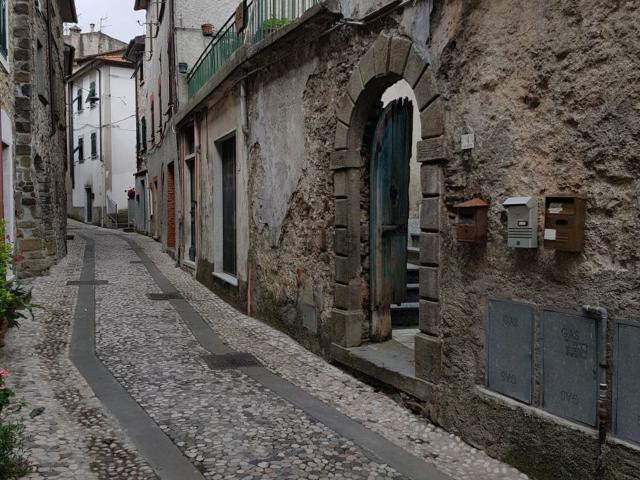 Appartamento in vendita a Unione di comuni Montana Lunigiana, Fosdinovo
