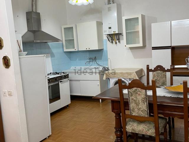 Appartamento in vendita a Carrara, Toscana