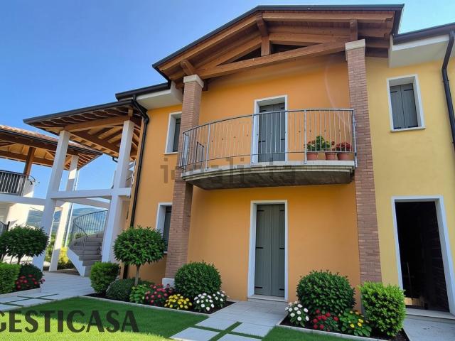 Appartamento in vendita a Montecchia Di Crosara, Veneto