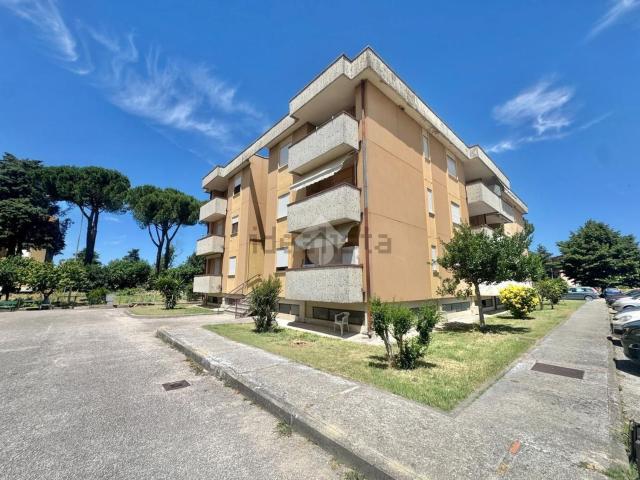 Appartamento in vendita a Assisi, Umbria