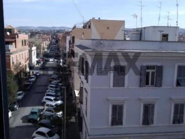 Appartamento in vendita a Borgo Odescalchi, Roma Capitale