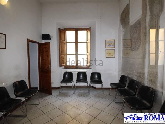 Appartamento in vendita a Lecchi, Toscana