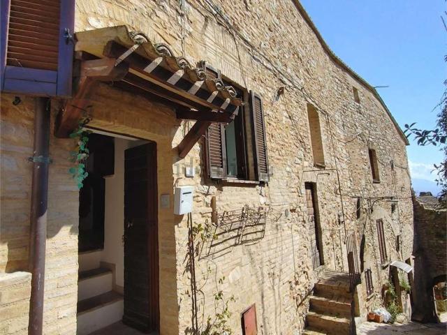 Appartamento in vendita a Spello, Umbria