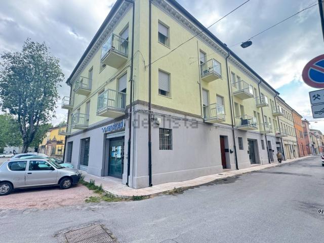 Appartamento in vendita a Unione Comuni Modenesi Area Nord, Mirandola