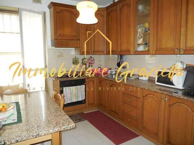 Appartamento in vendita a Ventimiglia, Liguria