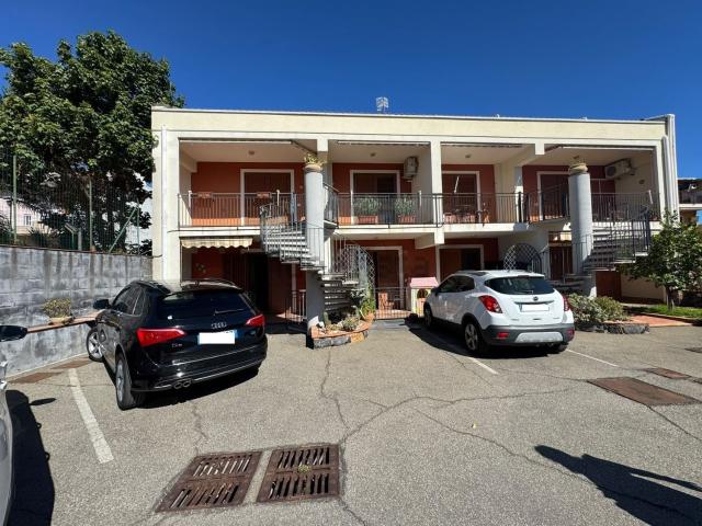 Appartamento in vendita a Stazzo, Acireale
