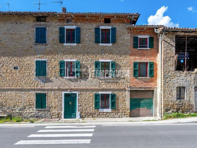 Appartamento in vendita a Appennino Reggiano, Re
