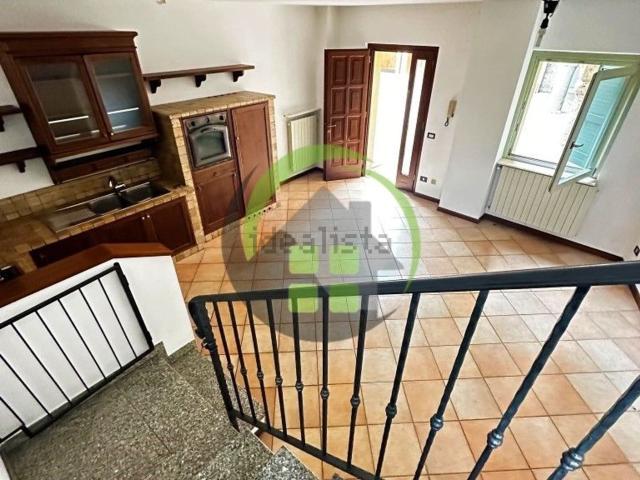 Appartamento in vendita a Semonte, Vertova