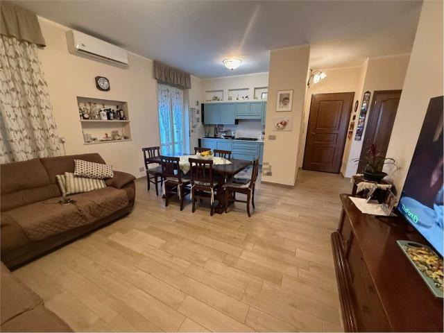 Appartamento in vendita a Pozzolo Formigaro, Alessandria