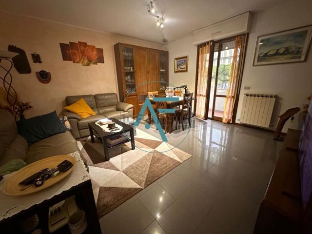 Appartamento in vendita a Ravenna, Reggio Emilia