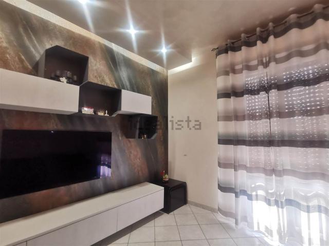 Appartamento in vendita a Infrangibile, Piacenza