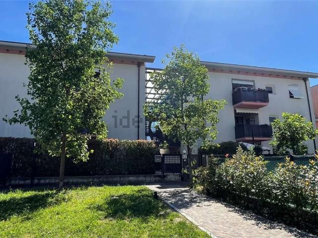 Appartamento in vendita a Arosio, Lombardia