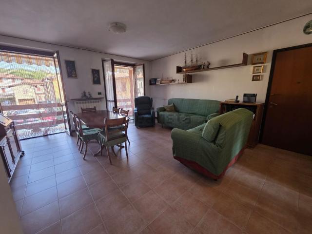 Appartamento in vendita a Contrada Capora, Calusco d'Adda