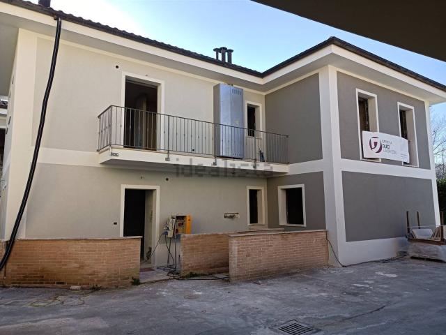 Appartamento in vendita a Settempeda, Marche