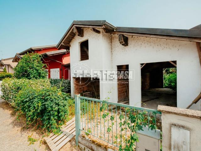 Appartamento in vendita a Tromello, Lombardia
