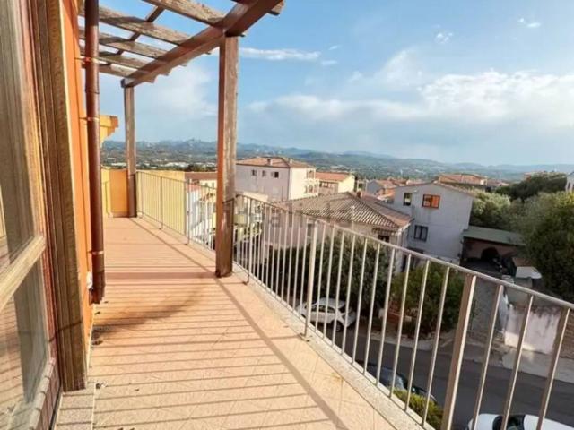 Appartamento in vendita a Alzachèna/Arzachena, Arzachena