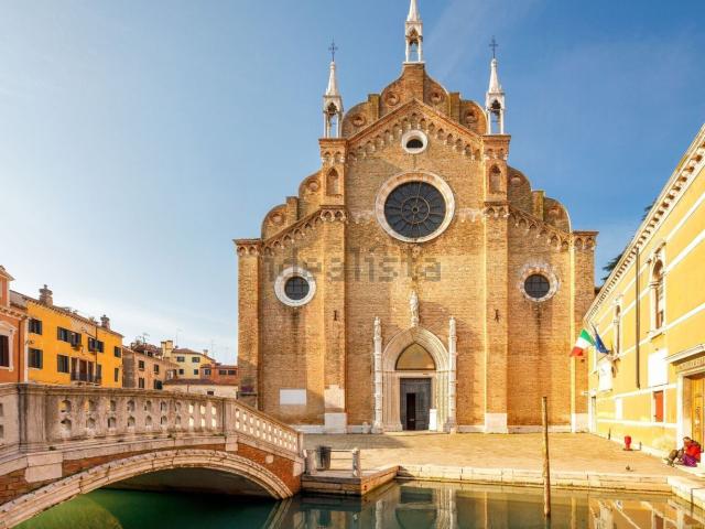 Appartamento in vendita a Venezia-Murano-Burano, Venezia