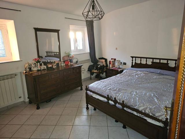Appartamento in vendita a Carrara, Toscana