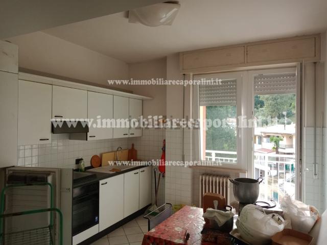 Appartamento in vendita a Porta Cerasa, Marche