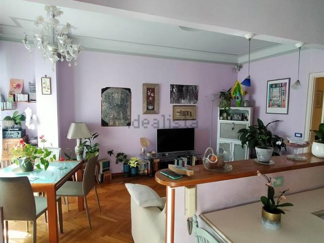 Appartamento in vendita a Bordighera, Liguria