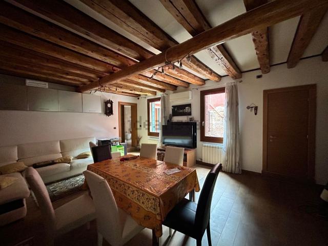 Appartamento in vendita a Venezia-Murano-Burano, Venezia