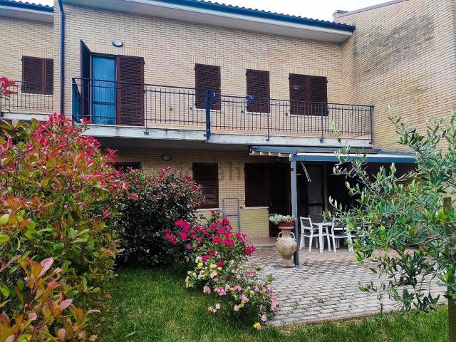 Appartamento in vendita a Marche, Ancona