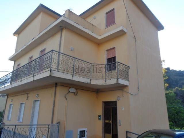 Appartamento in vendita a Calabria, Reggio Calabria