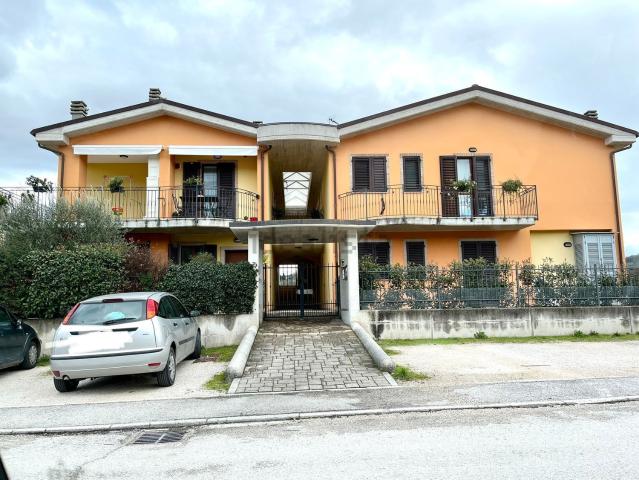 Appartamento in vendita a Marche, Macerata