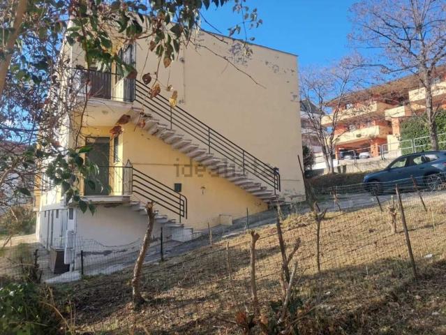 Appartamento in vendita a Penne, Abruzzo