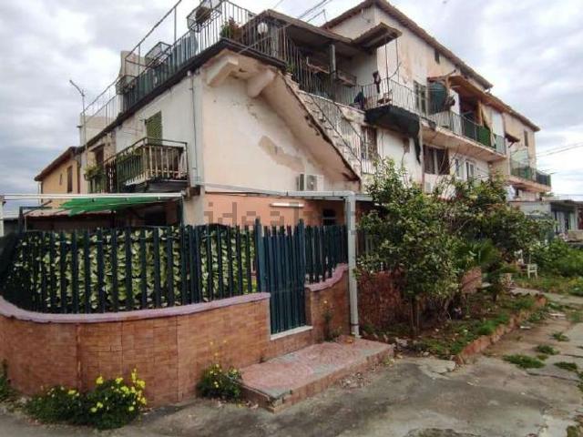 Appartamento in vendita a Villaggio Aurora, Catania